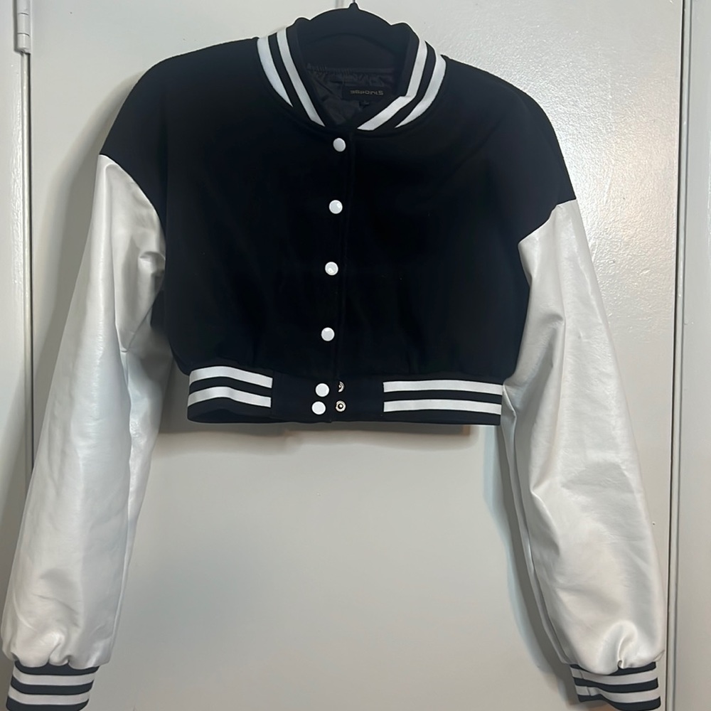 crop jacket